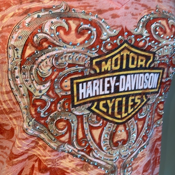 Harley-Davidson Motorcycles Women’s V-Neck Embellished Tee Shirt Size Medium - Picture 4 of 11